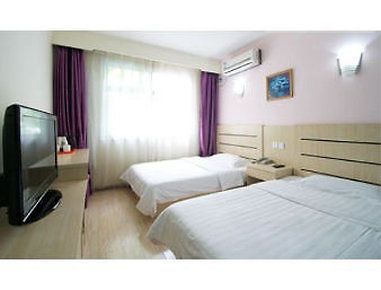 Super 8 Hotel Beijing Jing Tai Qiao Esterno foto